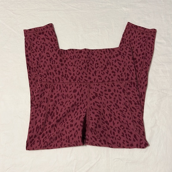 Athleta Salutation Stash Pocket II - Picture 2 of 3